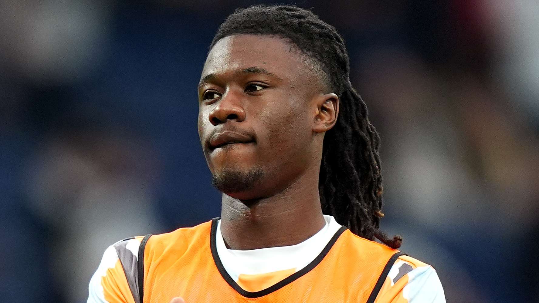 反观本届 反观本届